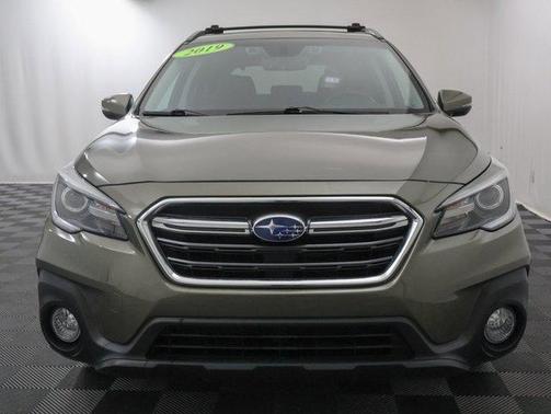 2019 Subaru Outback 2.5i Touring