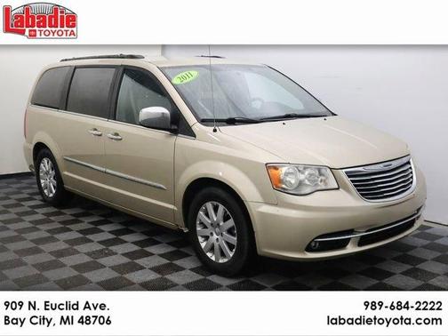 2011 Chrysler Town & Country Touring-L