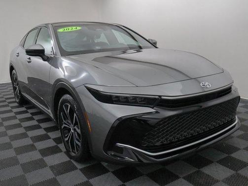 2024 Toyota Crown Limited