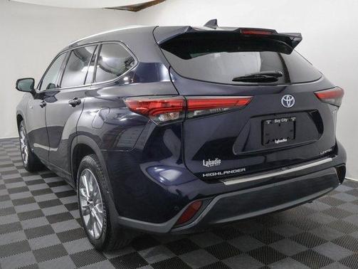 2021 Toyota Highlander Hybrid Limited