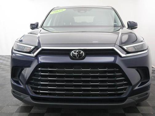 Blueprint 2025 Toyota Grand Highlander XLE