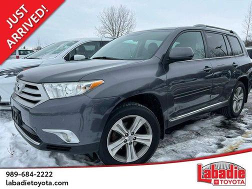 2013 Toyota Highlander SE