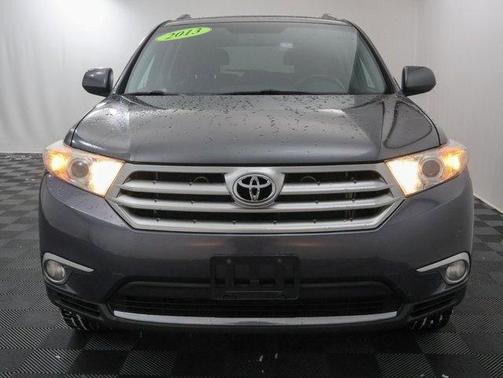 2013 Toyota Highlander SE