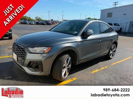 Daytona Gray Pearl Effect 2024 Audi Q5 45 S line quattro Premium