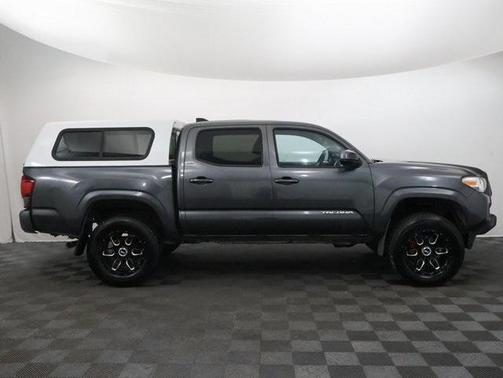 2020 Toyota Tacoma SR