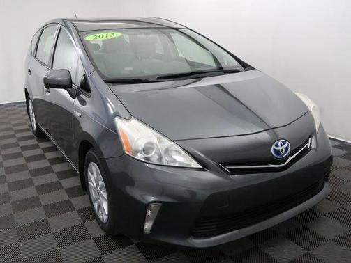 2013 Toyota Prius v Two