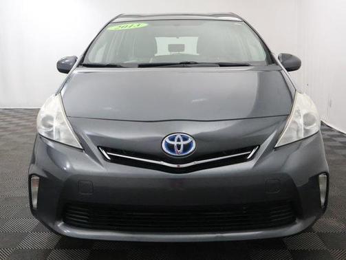 2013 Toyota Prius v Two