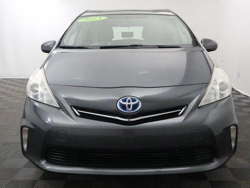 2013 Toyota Prius v Two