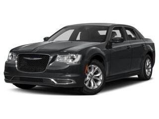 2017 Chrysler 300 Limited