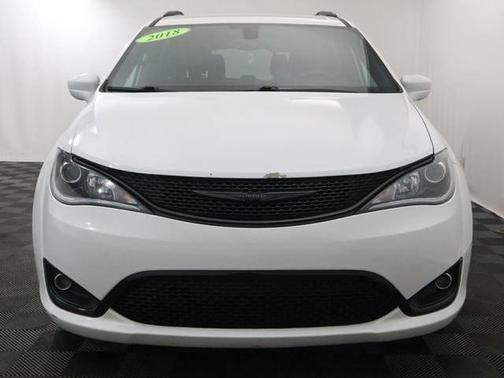 2018 Chrysler Pacifica Touring-L Plus