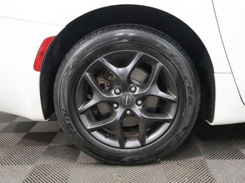 2018 Chrysler Pacifica Touring-L Plus