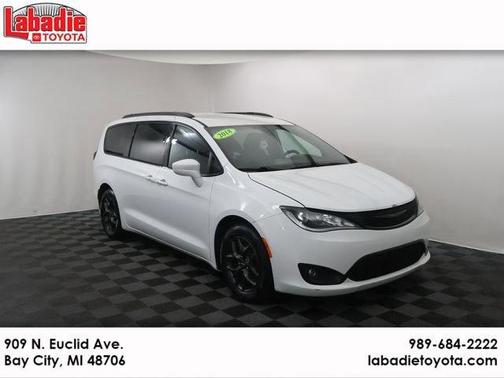 2018 Chrysler Pacifica Touring-L Plus