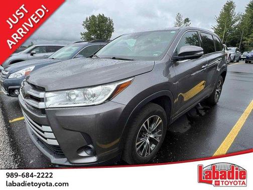 2017 Toyota Highlander LE I4