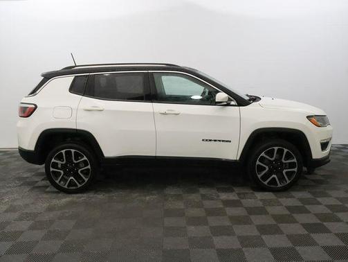 White 2018 Jeep Compass Limited
