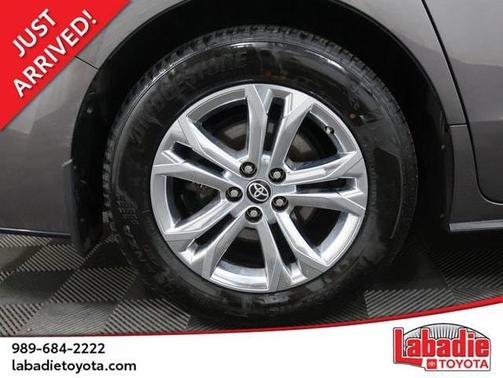 2022 Toyota Sienna XSE 7 Passenger