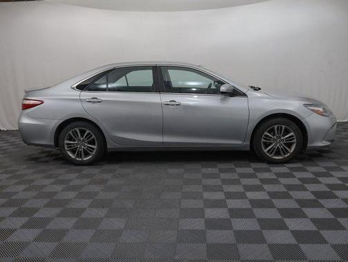 2017 Toyota Camry XLE