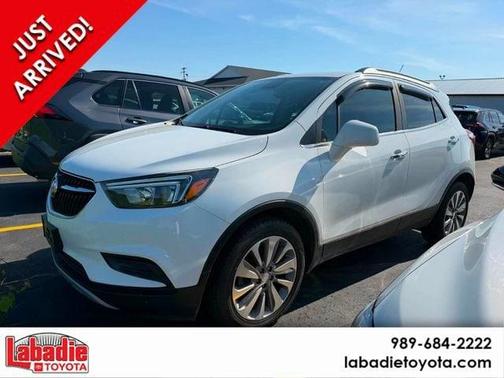 Summit White 2020 Buick Encore Preferred