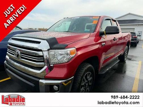 2017 Toyota Tundra SR5