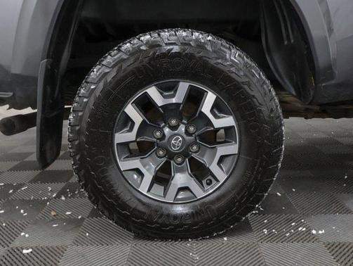 2020 Toyota Tacoma SR5