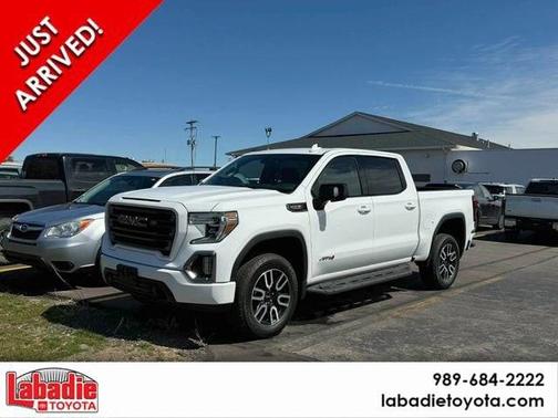 2021 GMC Sierra 1500 AT4