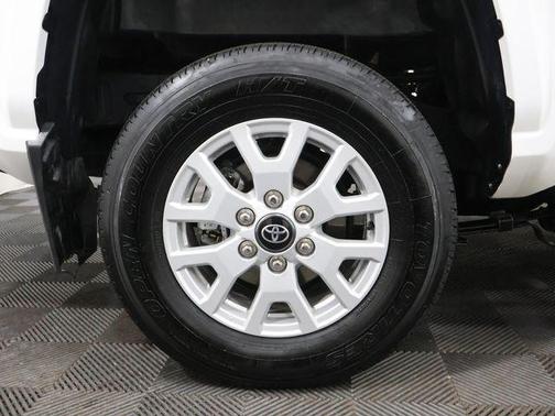 2024 Toyota Tacoma SR