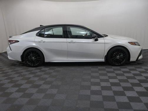 2023 Toyota Camry Hybrid XSE