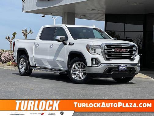 Summit White 2022 GMC Sierra 1500 SLT