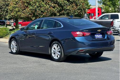 2022 Chevrolet Malibu FWD LT