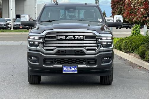2025 RAM 2500 Laramie Crew Cab 4x4 6'4' Box
