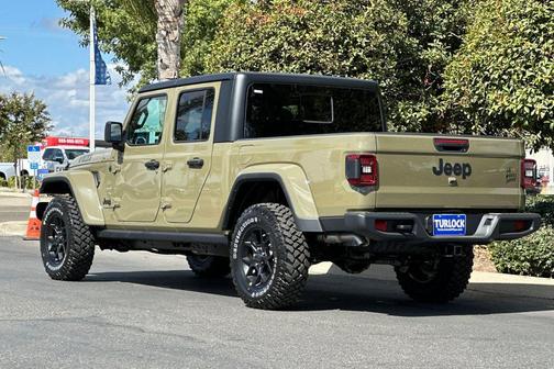 2025 Jeep Gladiator Willys