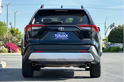 2023 Toyota RAV4 Adventure