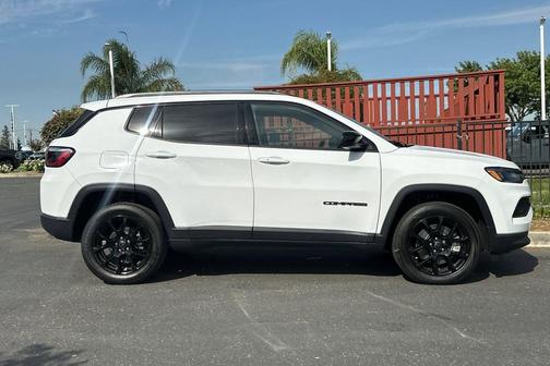 2025 Jeep Compass Latitude
