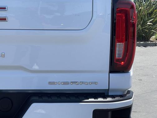 Summit White 2023 GMC Sierra 3500 Denali