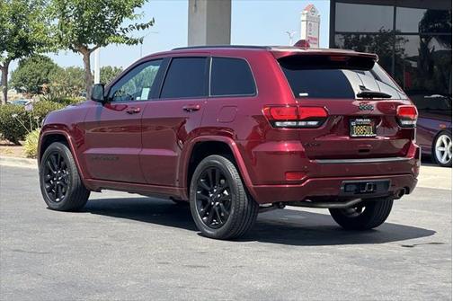 2019 Jeep Grand Cherokee Altitude