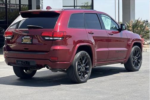 2019 Jeep Grand Cherokee Altitude