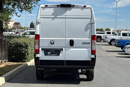 2025 RAM ProMaster 2500 Tradesman