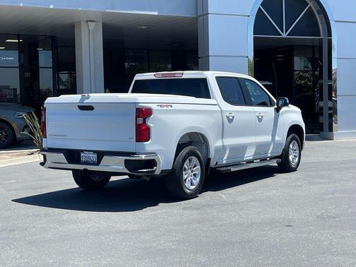 Summit White 2023 Chevrolet Silverado 1500 LT