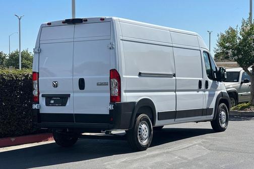 2025 RAM ProMaster 2500 Tradesman