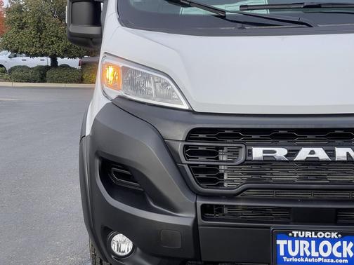 2025 RAM ProMaster 2500 Tradesman