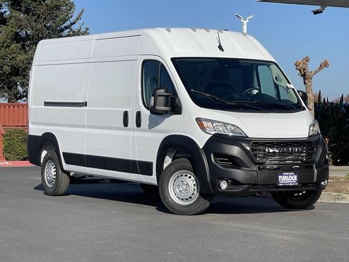 2026 RAM ProMaster 2500 Tradesman