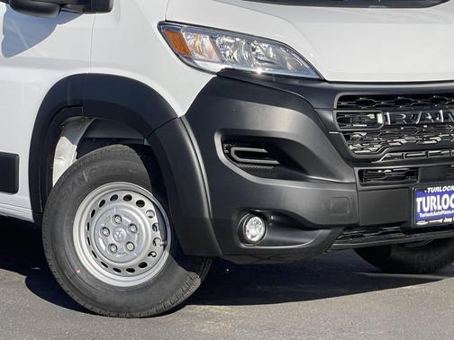 2026 RAM ProMaster 2500 Tradesman