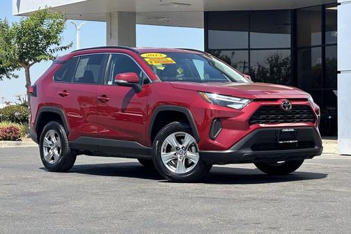 2023 Toyota RAV4 XLE