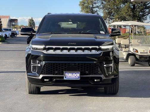 2026 Jeep Grand Wagoneer L 4x4