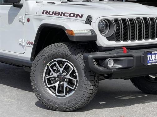 White 2026 Jeep Gladiator Rubicon