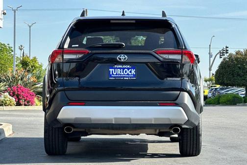 2023 Toyota RAV4 Adventure