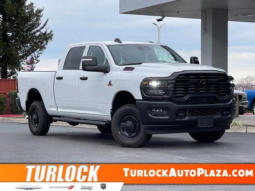 2025 RAM 2500 Tradesman Crew Cab 4x4 6'4' Box