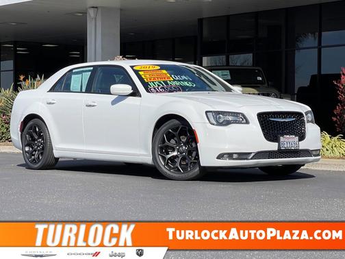 2019 Chrysler 300 S