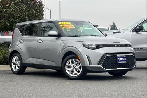2023 Kia Soul LX