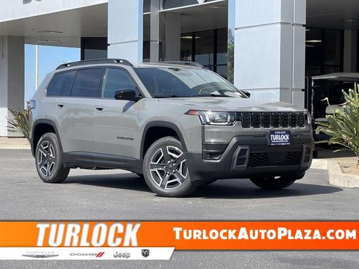 Sting-Gray Clearcoat 2026 Jeep Cherokee Laredo