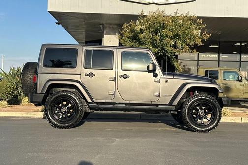 2018 Jeep Wrangler JK Unlimited Altitude